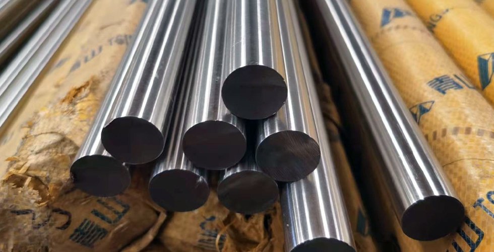 Stainless Steel 304/304L Round Bars & Rods